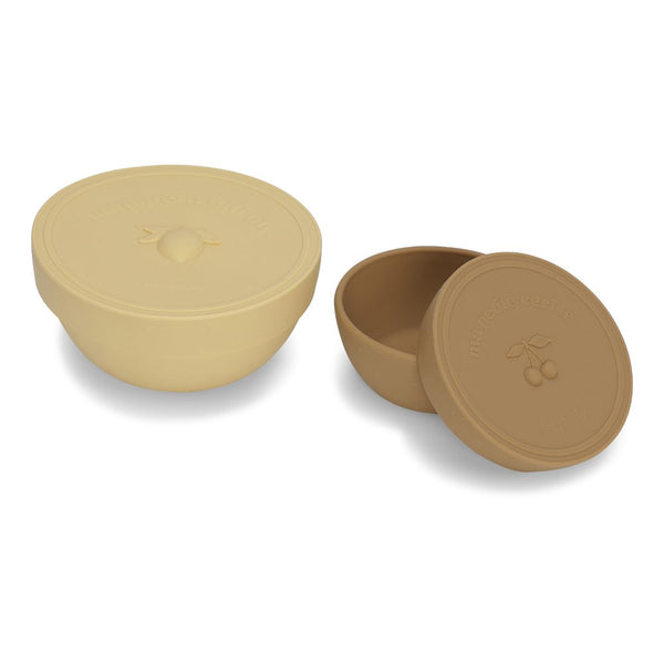Konges Sløjd 2 Pack Snack Boxes Baby Toddler Kids Portable Silicone Bowl Yellow Brown Seal Suction Lid Cover Slojd