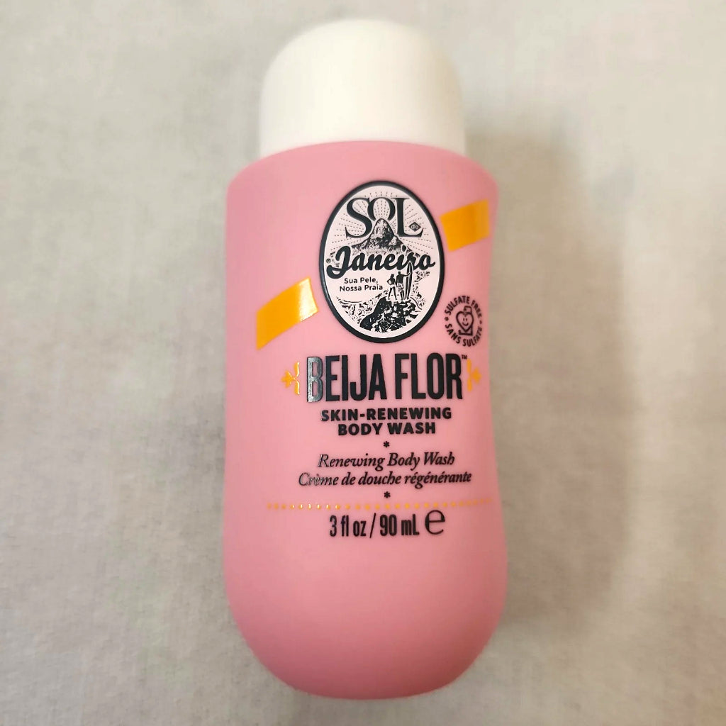 Sol de Janeiro Beija Flor Skin Renewing Body Wash Cream Moisturising Fruity Floral Squalane Jasmine Dragonfruit Retinol